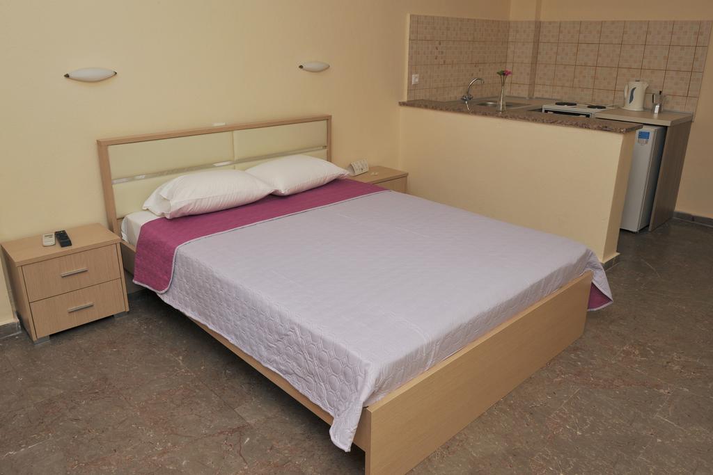 Anna Apartments Kontokali Zimmer foto